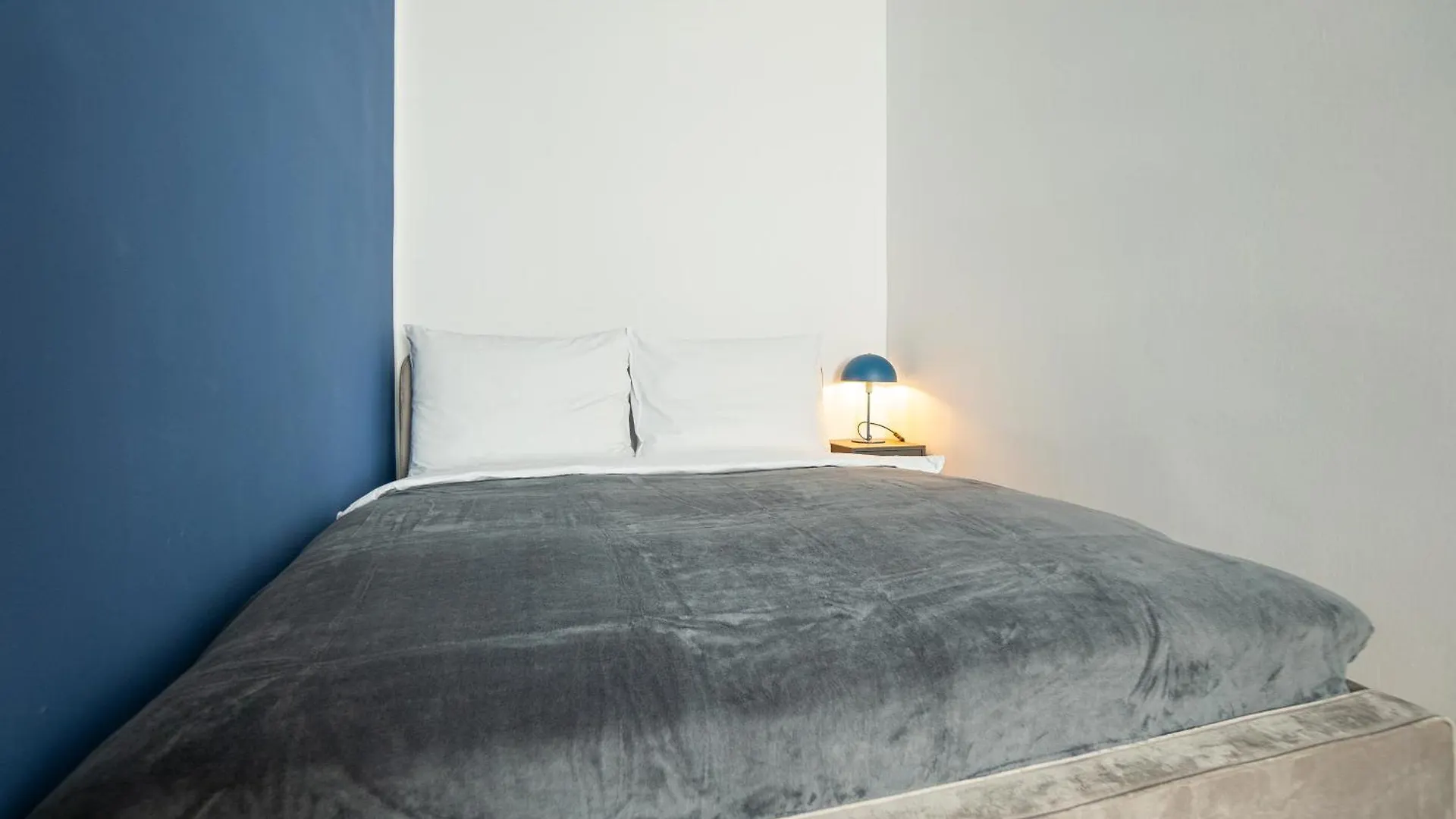 Pet-Friendly Modern Apartment Near Belvedere Vienna