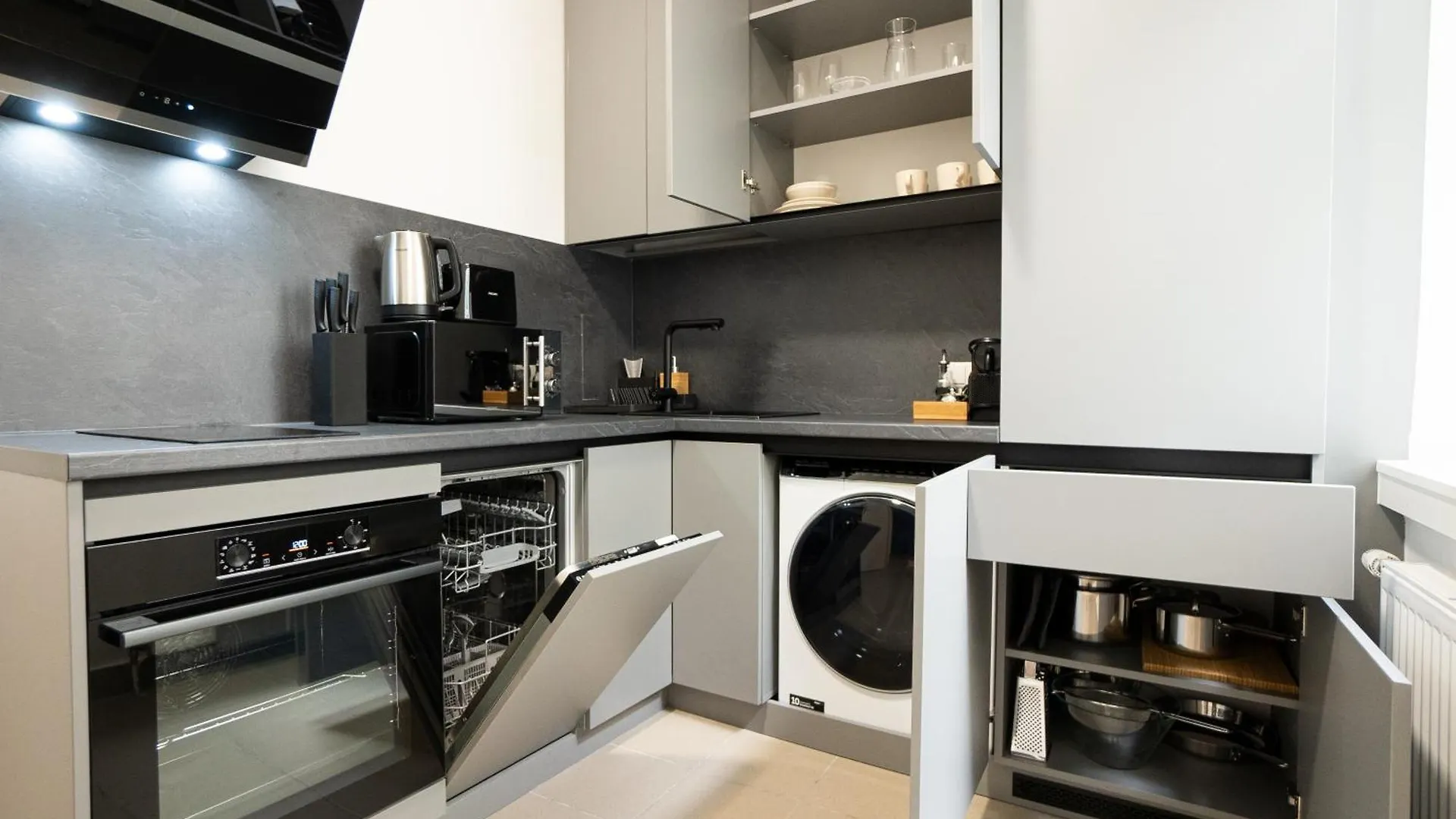 Pet-Friendly Modern Apartment Near Belvedere Vienna 0*,