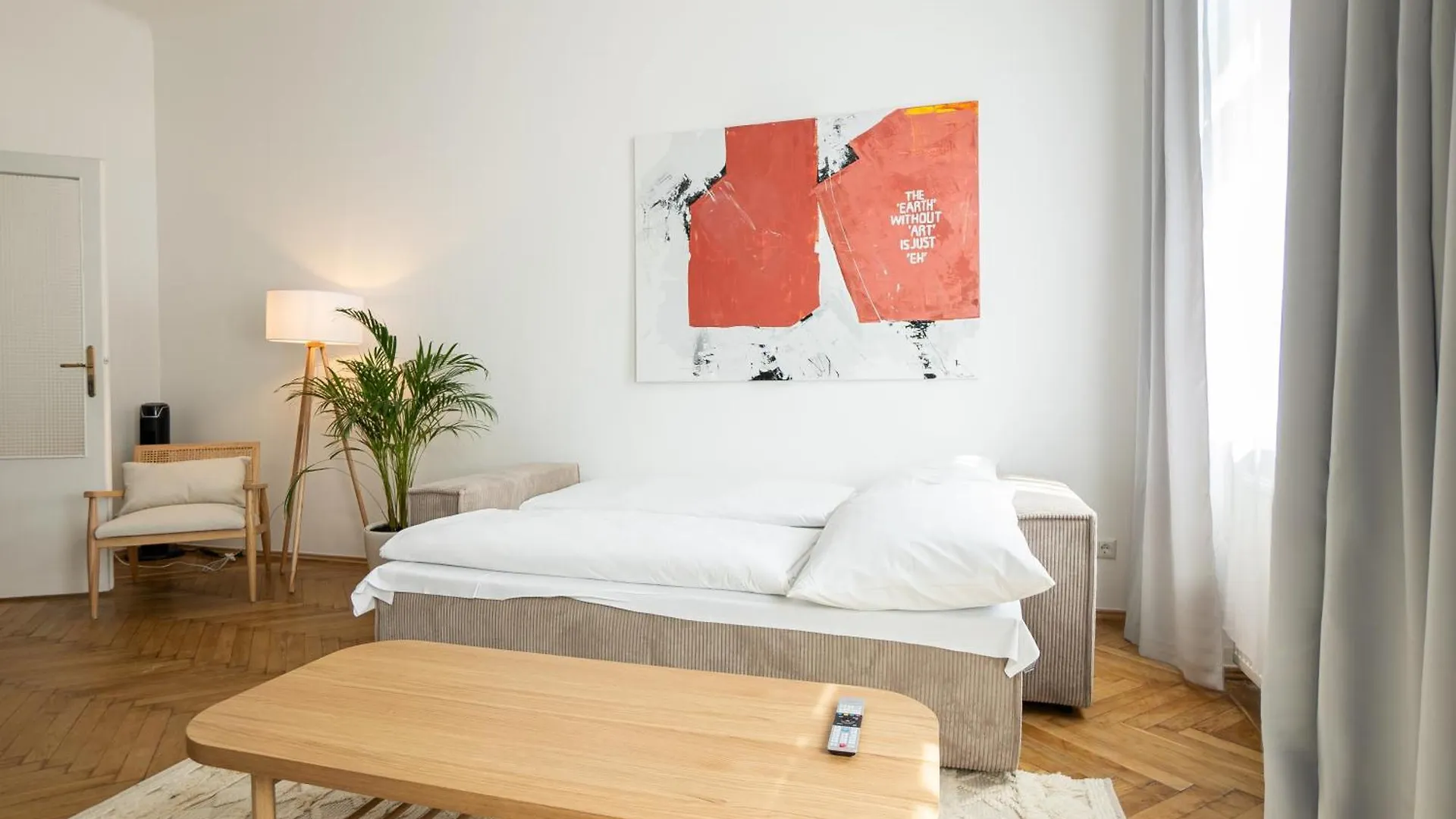 Pet-Friendly Modern Apartment Near Belvedere Vienna Austria